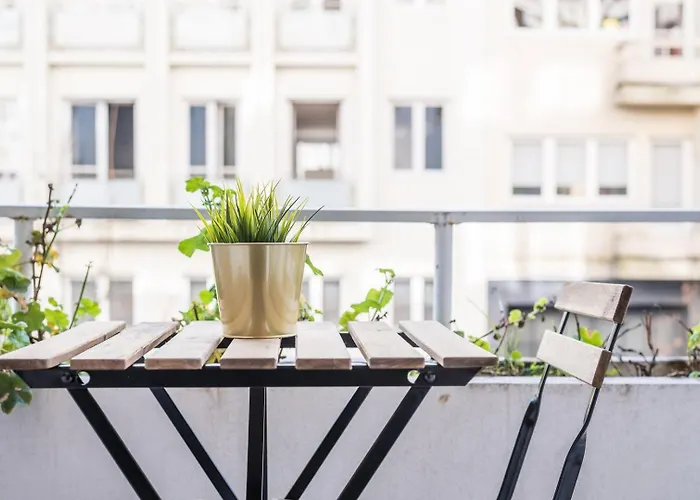 Guestready - Square Painted Ceuta * Porto