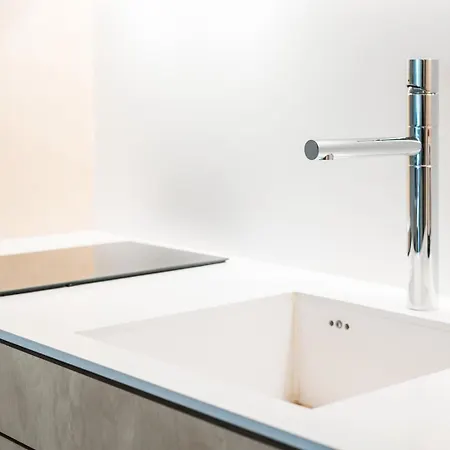 Guestready - Square Painted Ceuta *