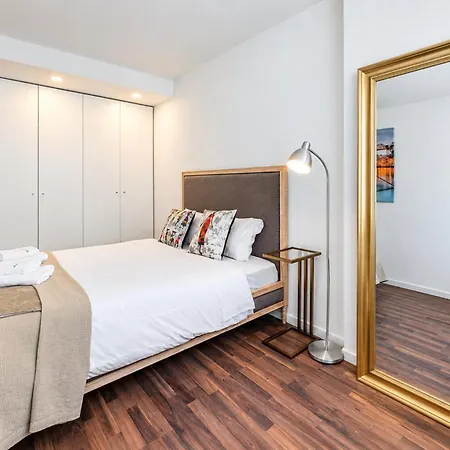 Guestready - Square Painted Ceuta * Porto