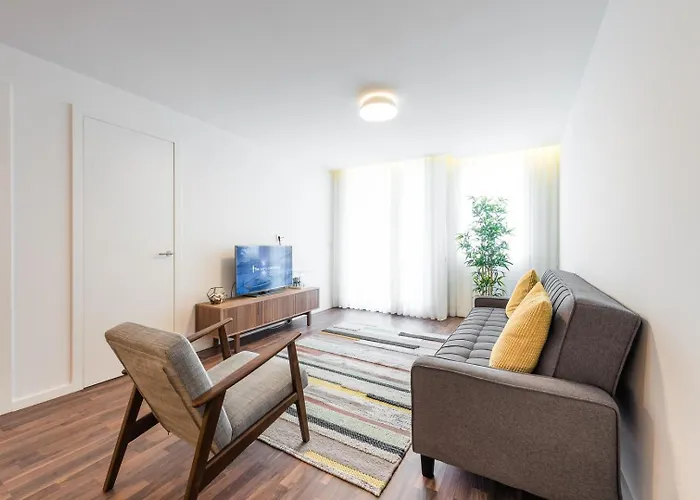 Guestready - Square Painted Ceuta Πόρτο