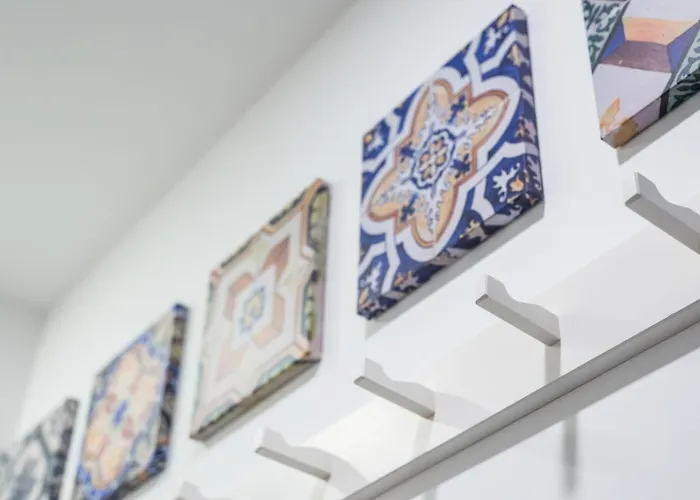 Guestready - Square Painted Ceuta *